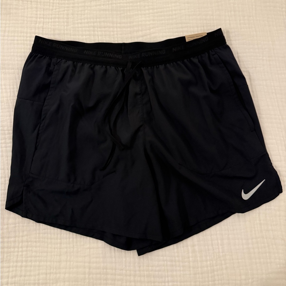 Brand New Men’s Nike Stride 5" Running Shorts, M